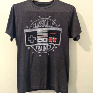 Nintendo Classically Trained men's graphic tee t-shirt small dark gray retro